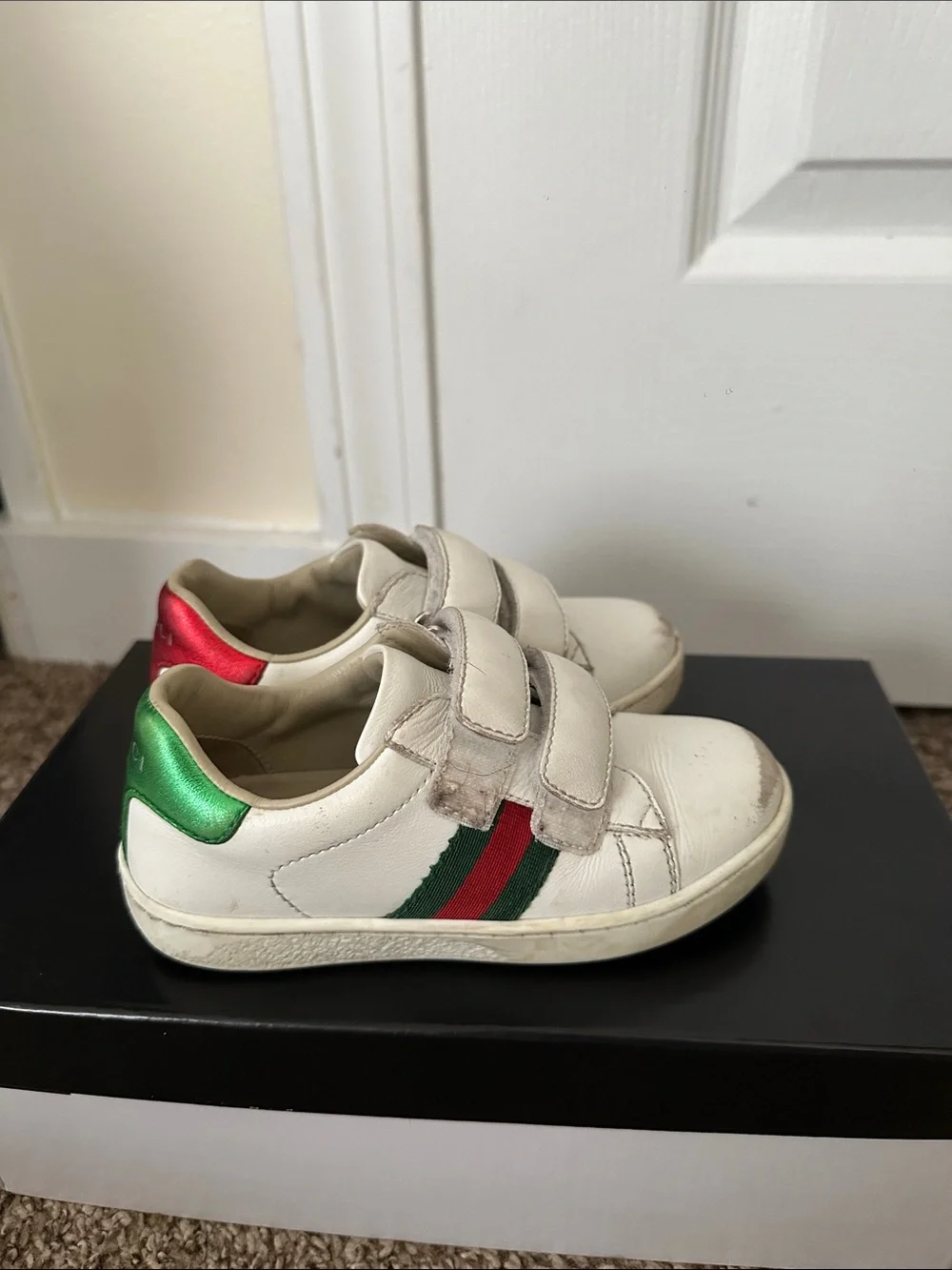 Gucci White Kids Sneakers with Red & Green Accents